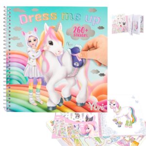 Carte Dress Me Up cu stickere Ylvi