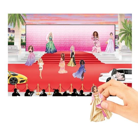 Carte Lumea Stickerelor Glamour Top Model
