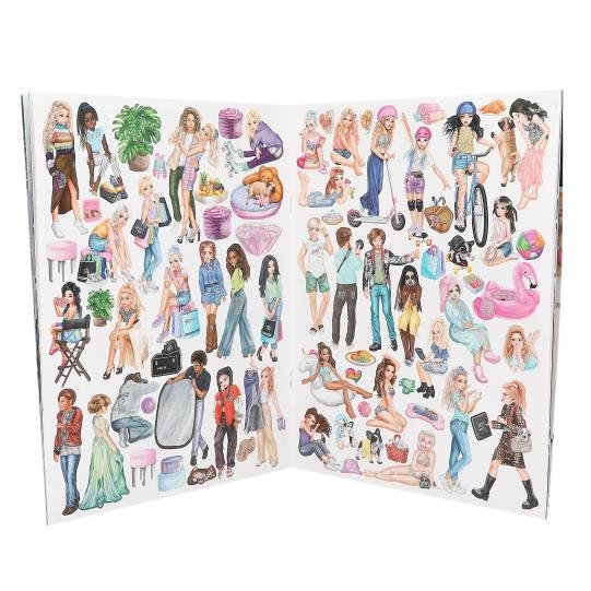 Carte Lumea Stickerelor Top Model Carte Lumea Stickerelor Top Model