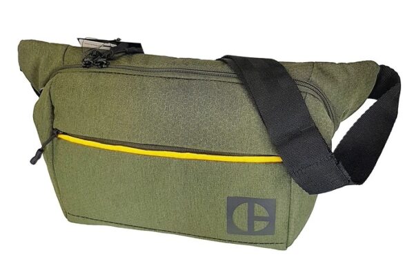 Borseta CATERPILLAR Code - Hex Parkour, material 420D hexagonal, buzunar cu fermoar - verde masliniu "CAT-83768-152" Borseta CATERPILLAR Code - Hex Parkour, material 420D hexagonal, buzunar cu fermoar - verde masliniu "CAT-83768-152"