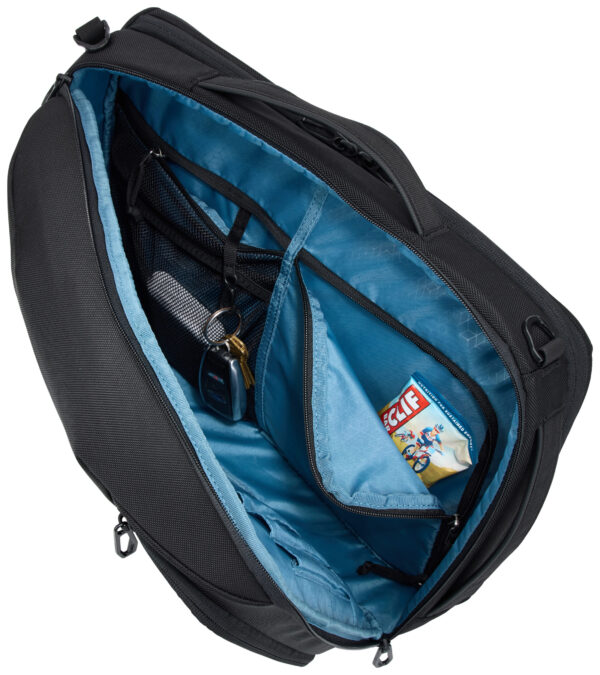 Geanta Thule Accent, convertibila in rucsac, 17L, negru "3205383" Geanta Thule Accent, convertibila in rucsac, 17L, negru "3205383"